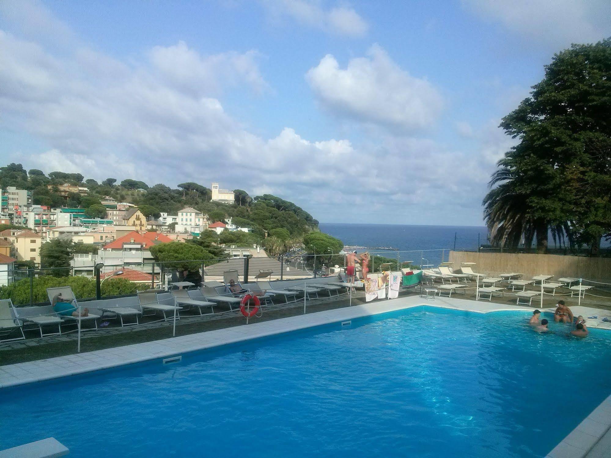 Hotel Villa Adele Celle Ligure Ngoại thất bức ảnh
